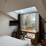 To Be Social House Φετιγιέ