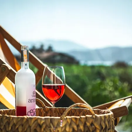 To Be Social House Resort