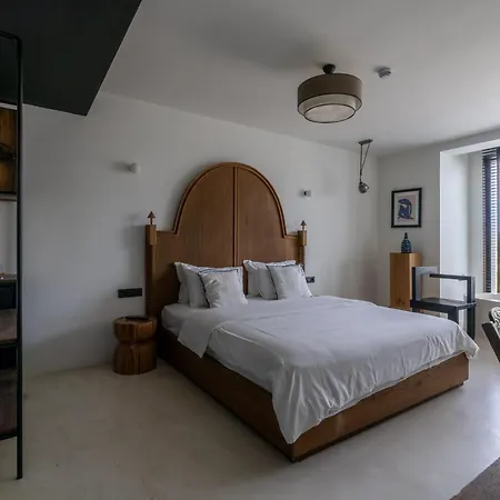 To Be Social House Resort *