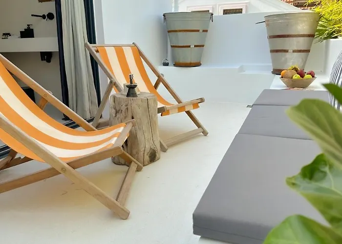 To Be Social House *