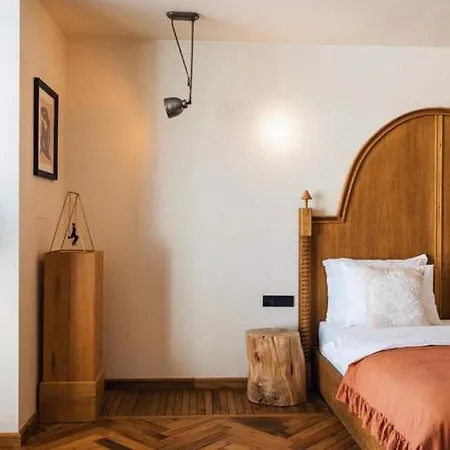 리조트 To Be Social House *