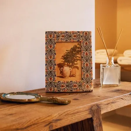 To Be Social House * 페티예