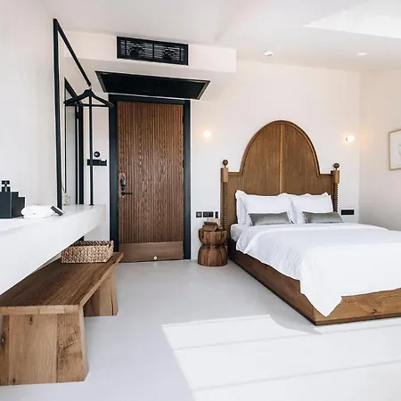 To Be Social House 페티예