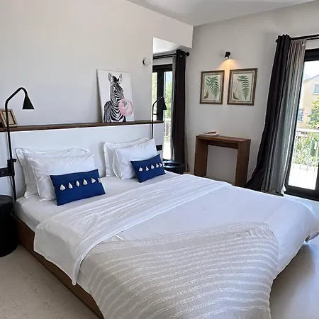 To Be Social House Üdülőközpont *