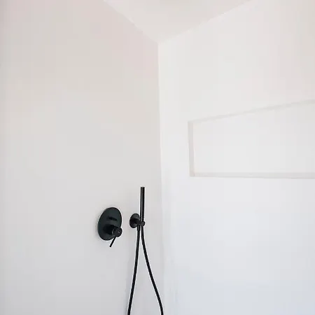 To Be Social House *